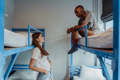 Auberges de jeunesse à bordeaux : confort et convivialité assurés